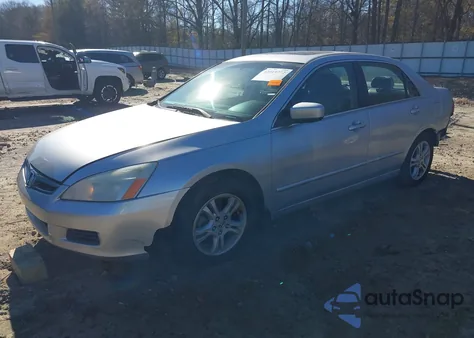 2006 Honda Accord 2.4 Ex из США, поврежденный, VIN 1HGCM56886A127210